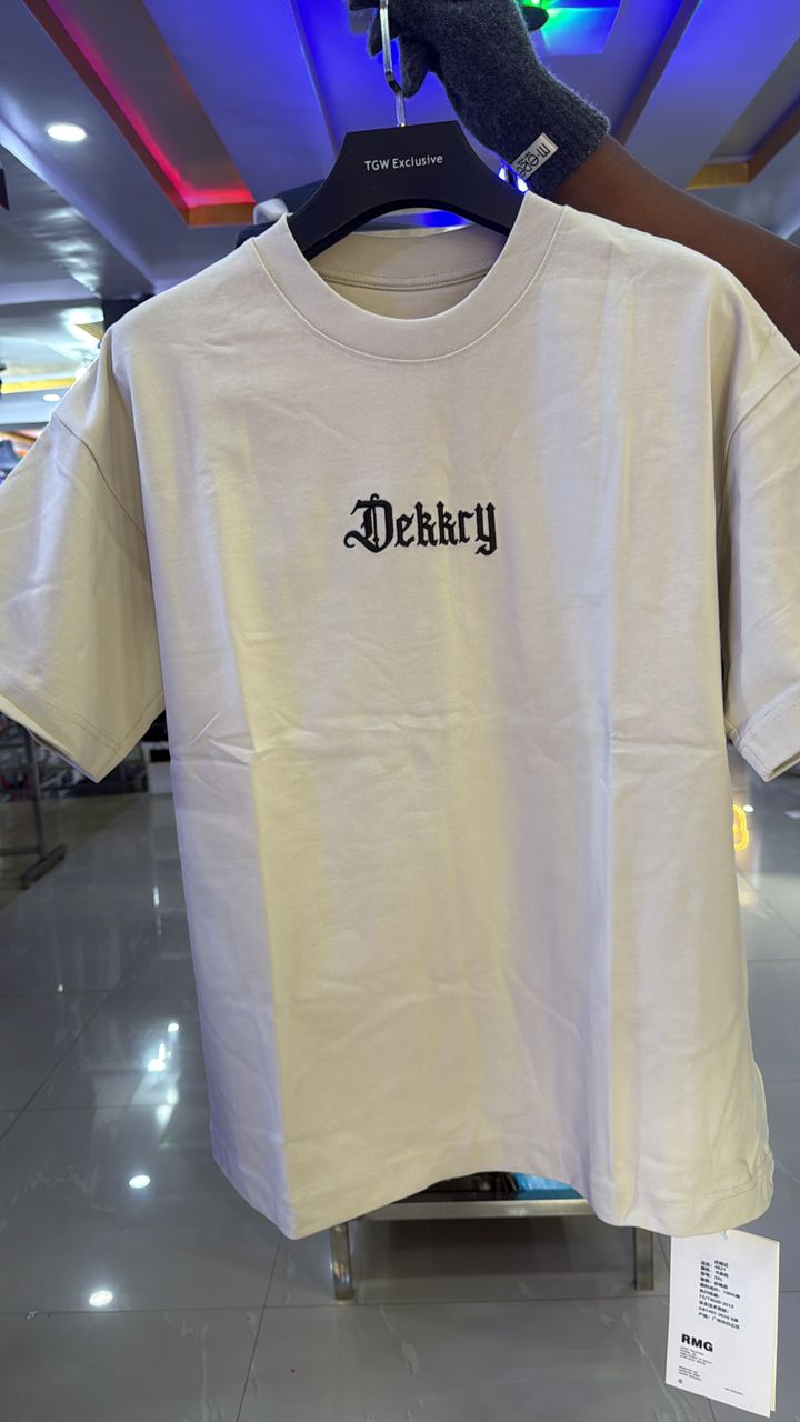 LUXURY ROUNDNECK