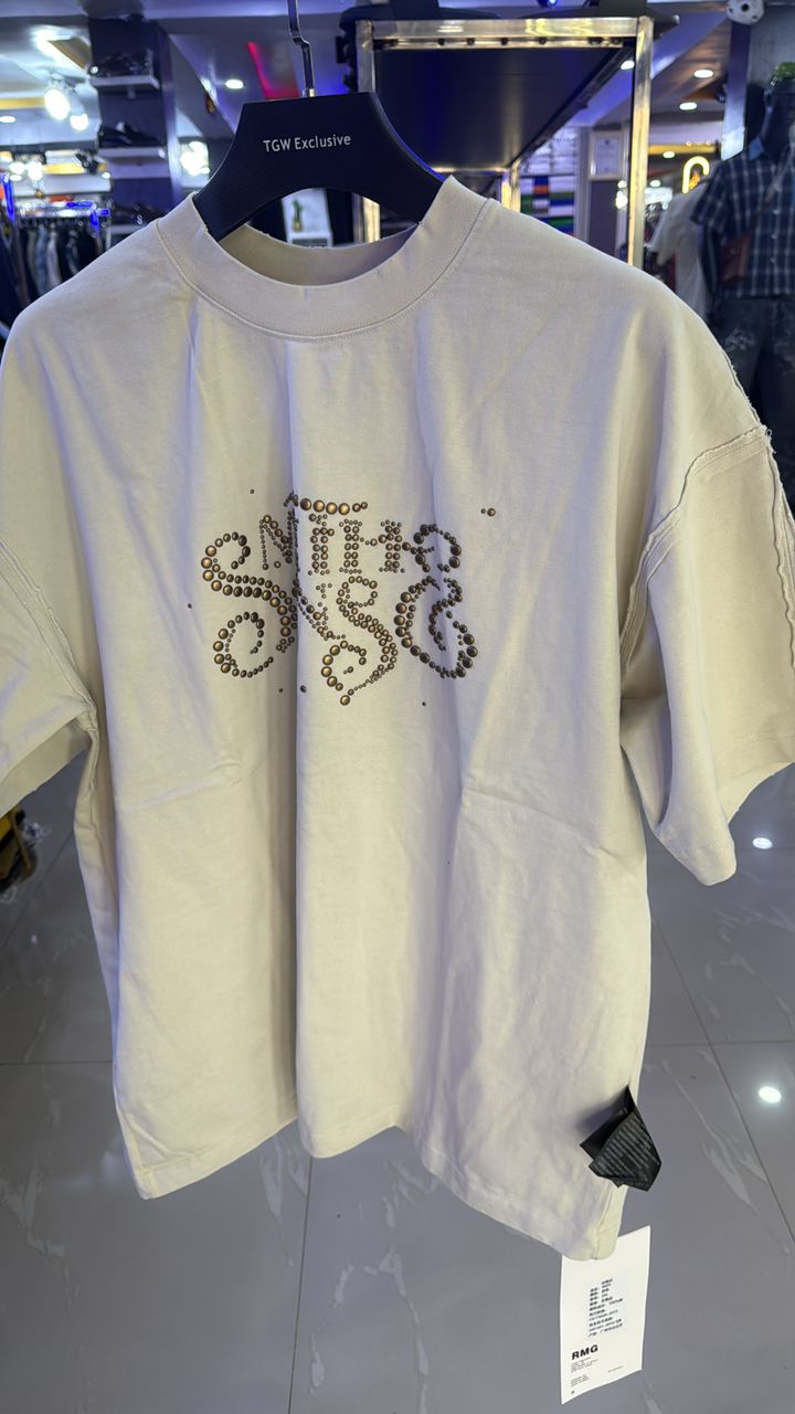 LUXURY ROUNDNECK